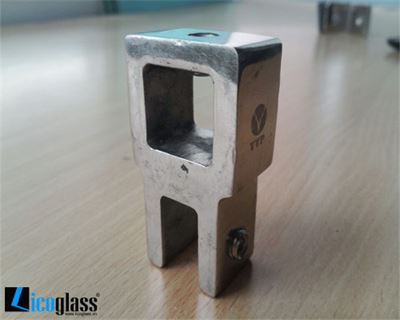 Bộ giằng chống rung vách tắm kính VVP